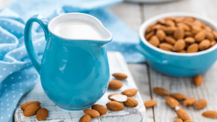 almond milk (1)
